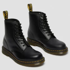 DAMES Dr. Martens 1460 Black Chica Veterlaarzen