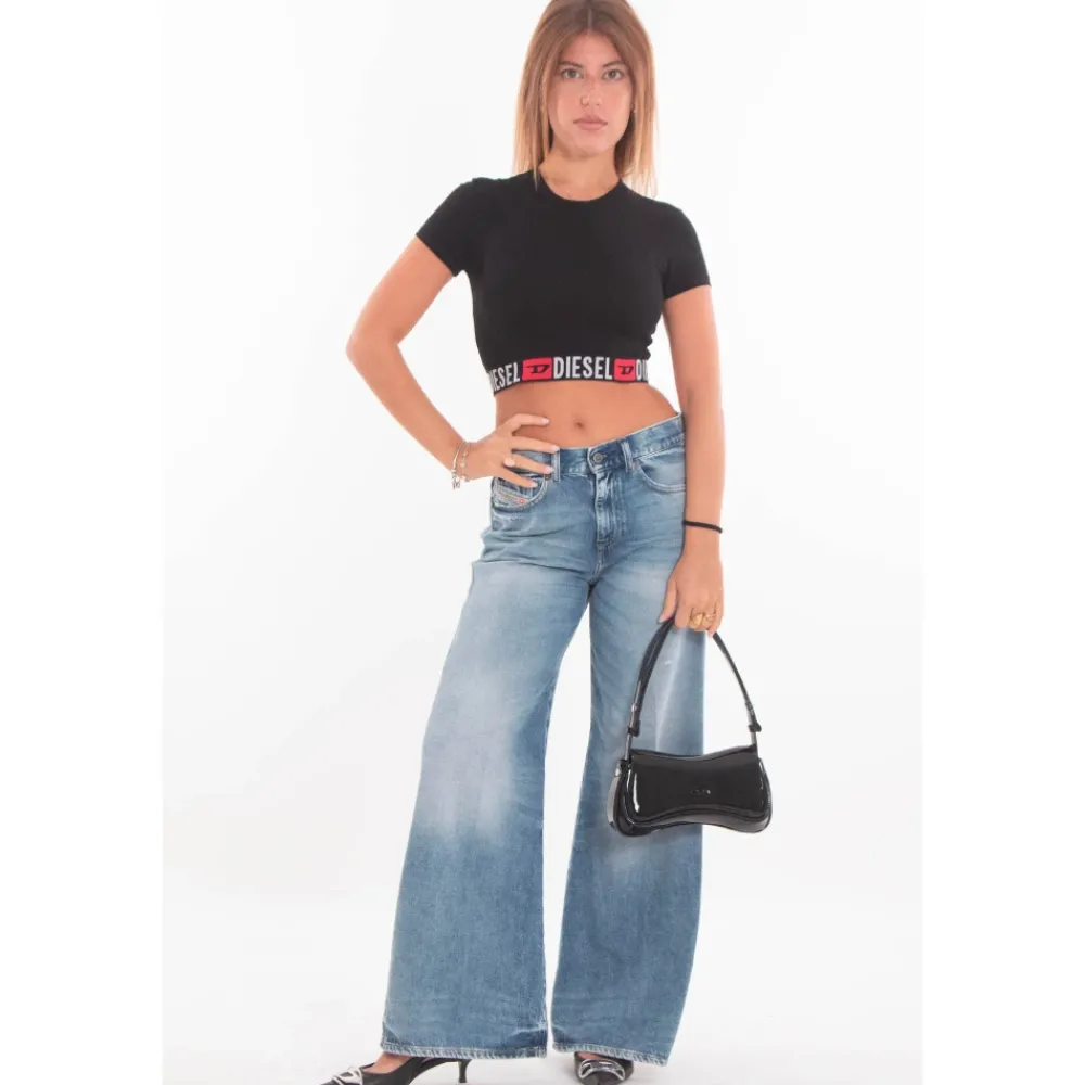 DAMES Diesel Jeans^1978 D-Akemi Flare Jeans