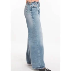 DAMES Diesel Jeans^1978 D-Akemi Flare Jeans