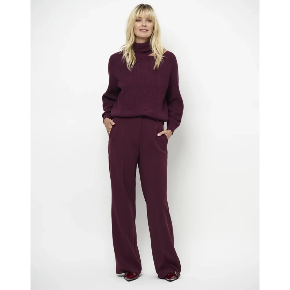 DAMES Dante 6 Asymmetrische Mulberry Red Sweater