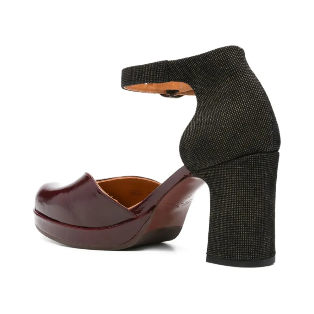 DAMES Chie Mihara Sandalen^Bourgondisch Leren Blokhak Enkelband