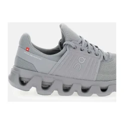 Heren On Running Sneakers^Cloudswift 4 AD