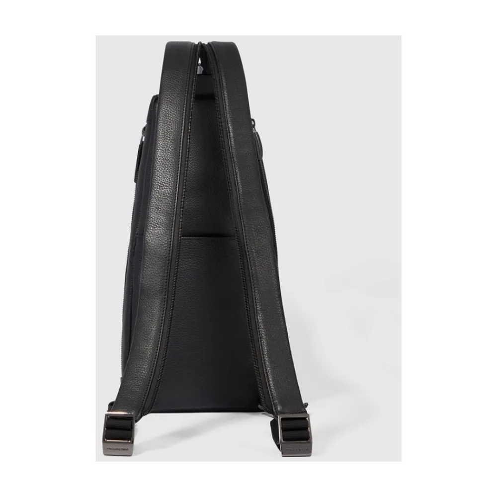 Heren Piquadro Convertible to backpack sling bag for iPad®mini