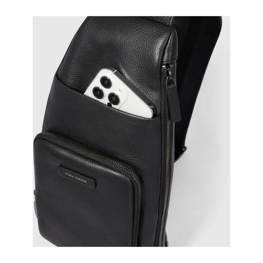 Heren Piquadro Convertible to backpack sling bag for iPad®mini