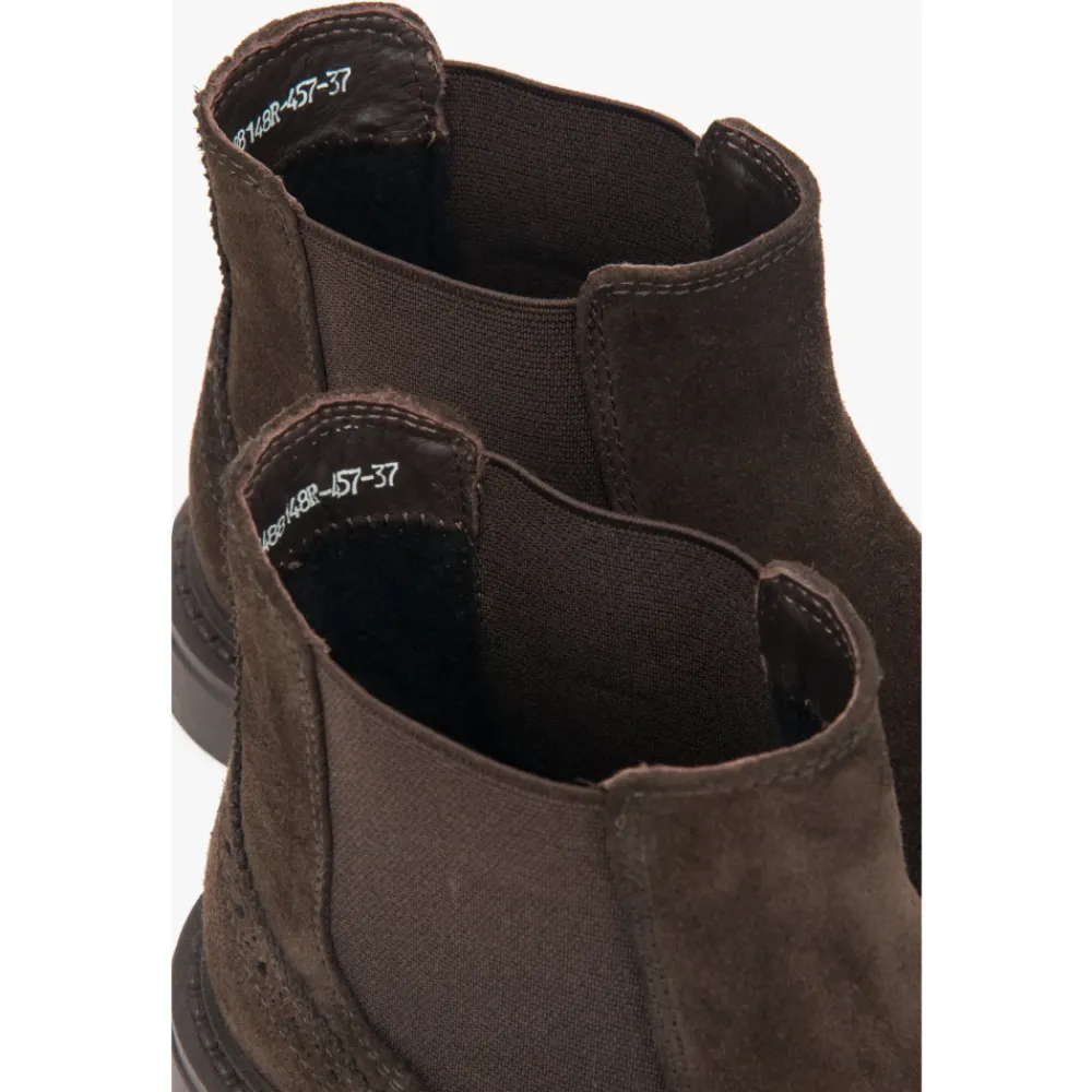 DAMES Estro Donkere Winter Chelsea-laarzen voor dames met perforatie gemaakt van Italiaans echt velours