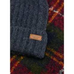 Barbour Dover Beanie & Hailes Scarf