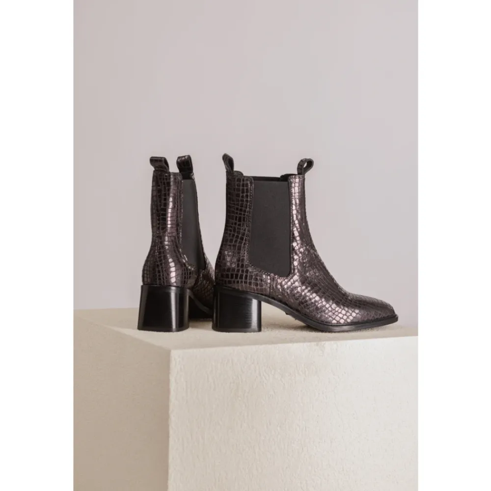 DAMES Via Vai Enkellaarsjes|Laarzen^Enkellaars met slangenprint en blokhak