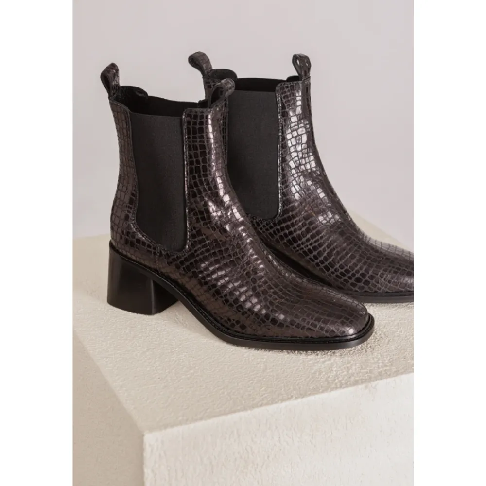 DAMES Via Vai Enkellaarsjes|Laarzen^Enkellaars met slangenprint en blokhak