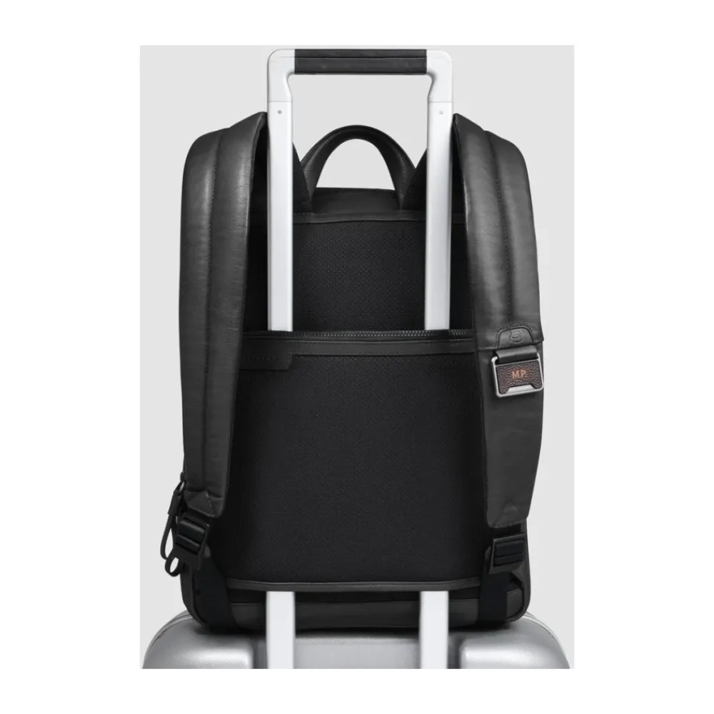 Heren Piquadro Rugzakken^Expandable, slim laptop and iPad® backpack withRFID and shock-absorbing protection