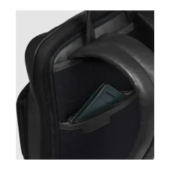 Heren Piquadro Rugzakken^Expandable, slim laptop and iPad® backpack withRFID and shock-absorbing protection