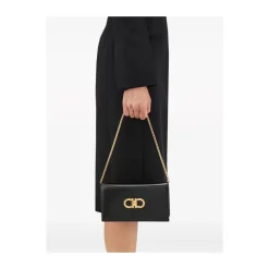 DAMES Ferragamo Gancini Mini Bag