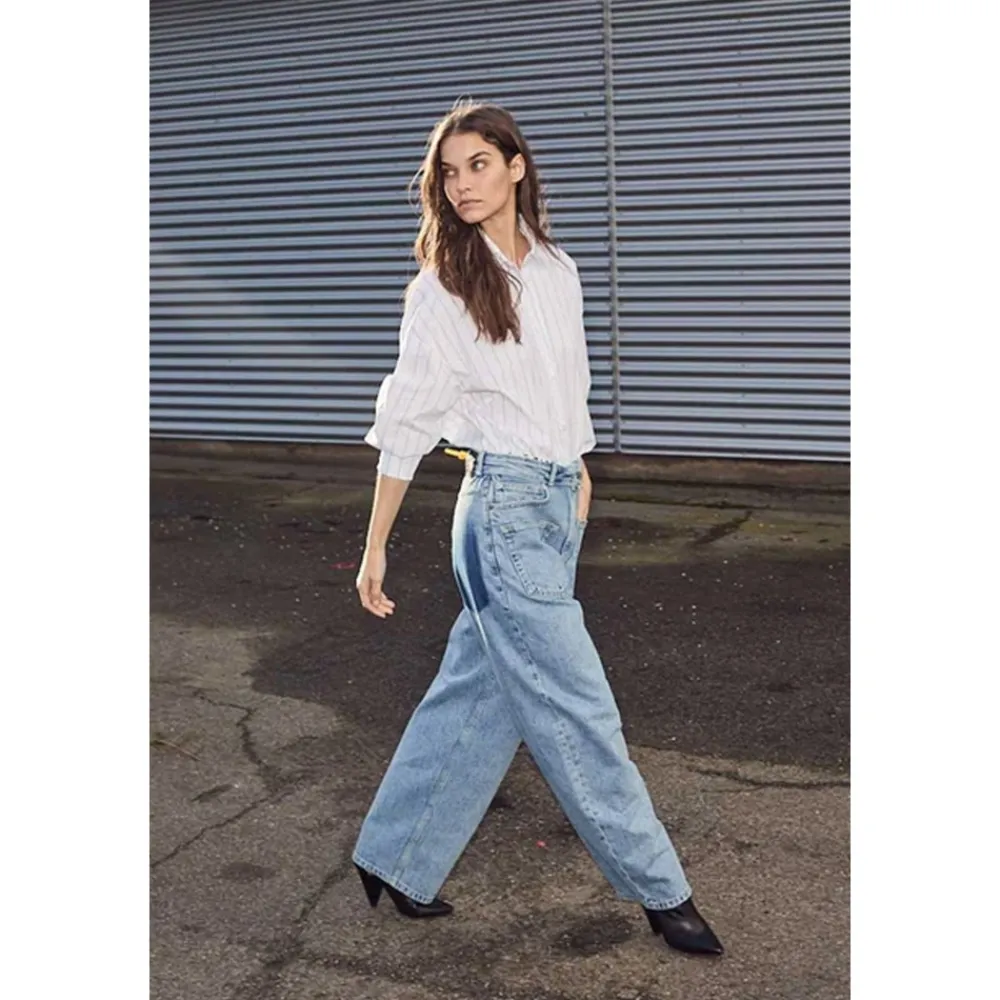 DAMES Haute L'Amitié Gebleekte Denim Flip Taille Zak Jeans