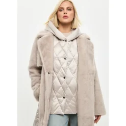 DAMES Cesare Gaspari Gewatteerde Pareljas van Imitatiebont met Riem