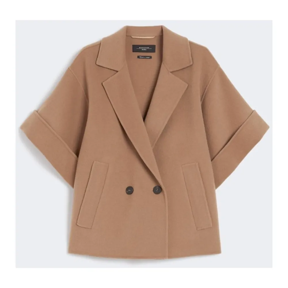 DAMES Weekend Max Mara Korte wollen jas met reverskraag