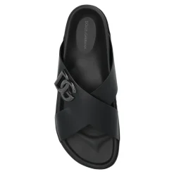 Heren Dolce & Gabbana Slippers^Leren slippers met logo-vormige applicatie
