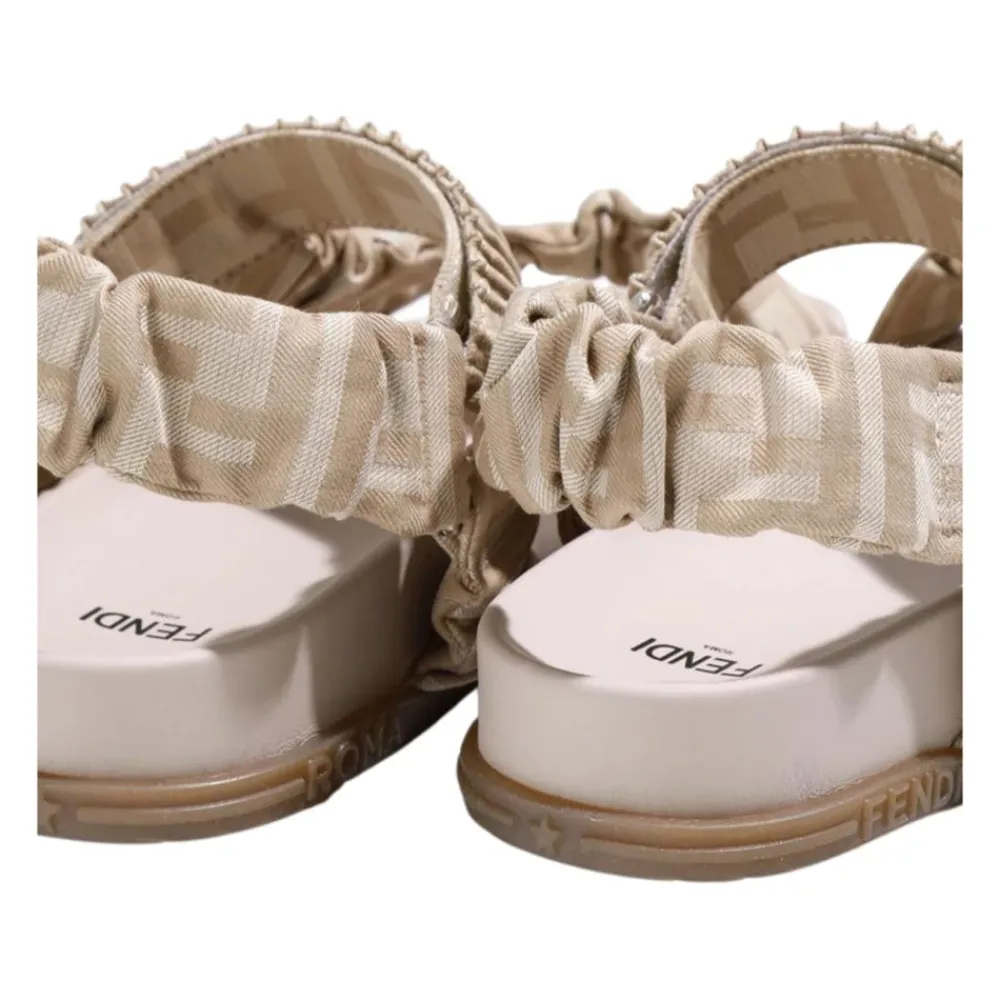 Fendi Monogram Kinder Sandalen