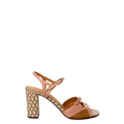 DAMES Chie Mihara Nude sandaal met geometrische hak