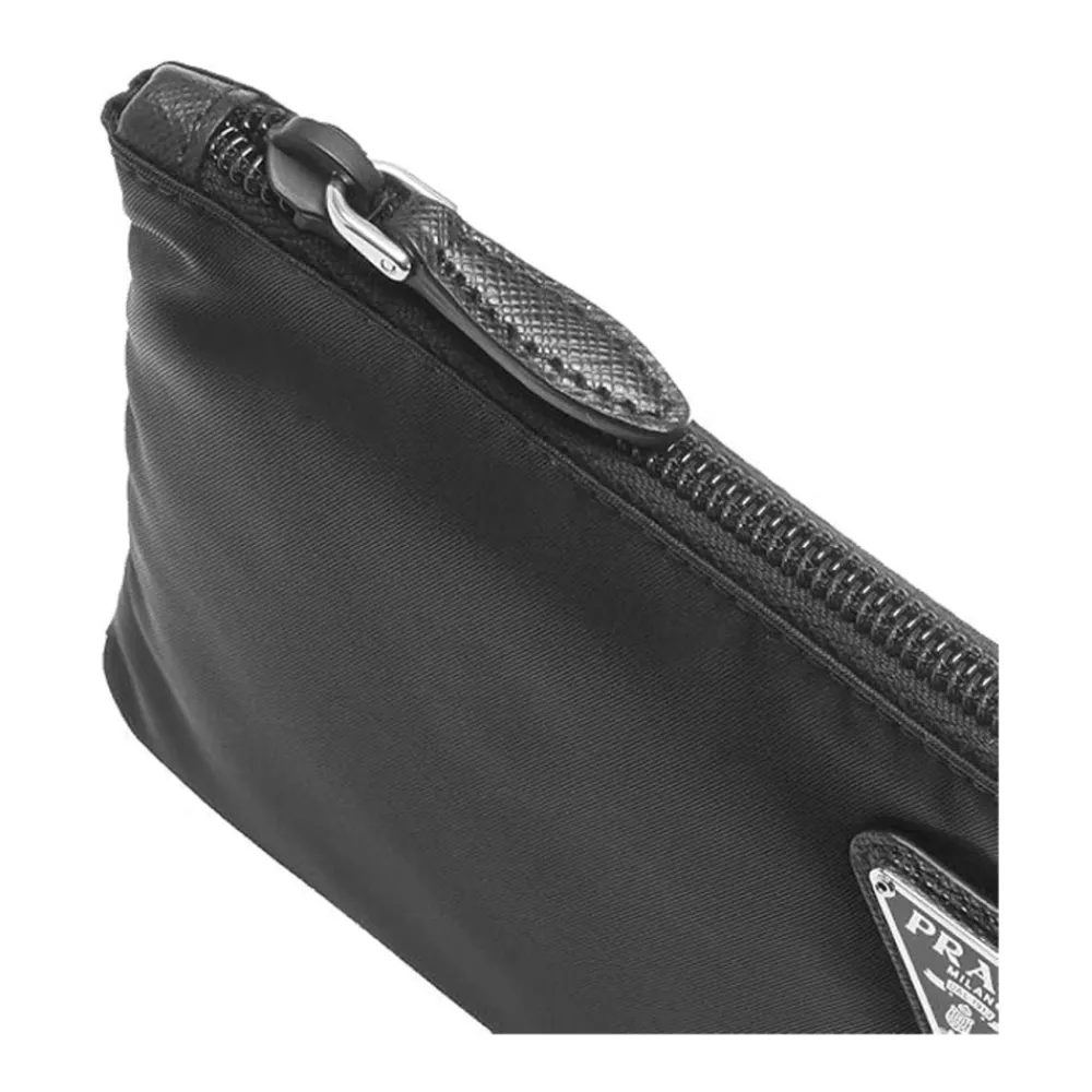 DAMES Prada Clutches^Nylon Polsclutch met Logo Plaque
