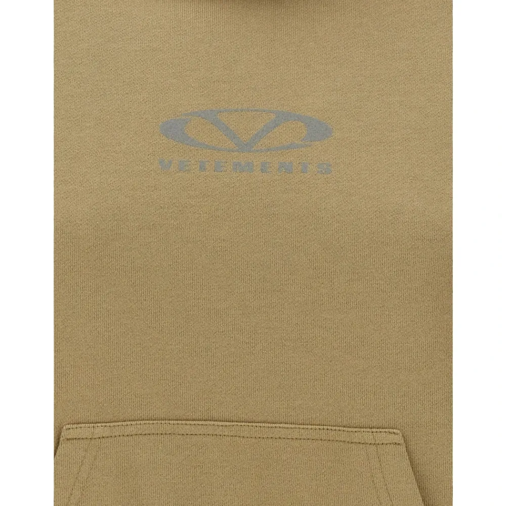 DAMES Vetements Oval Logo Hoodie