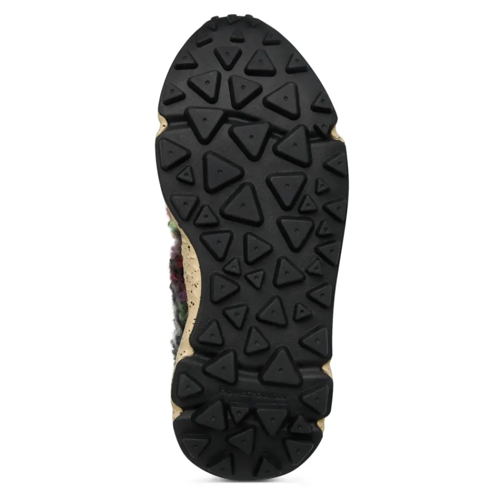 Flower Mountain Pampas Teddy