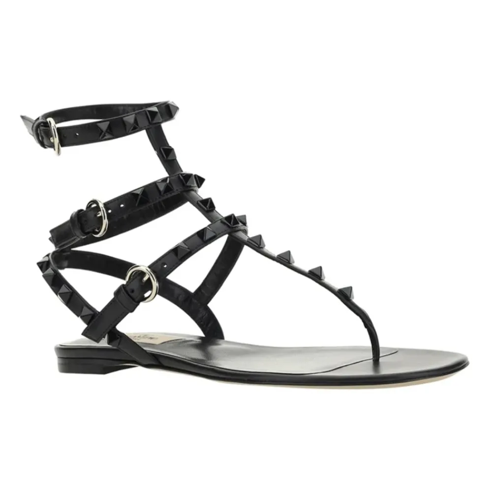 DAMES Valentino Garavani Rockstud Flip-Flop Sandalen