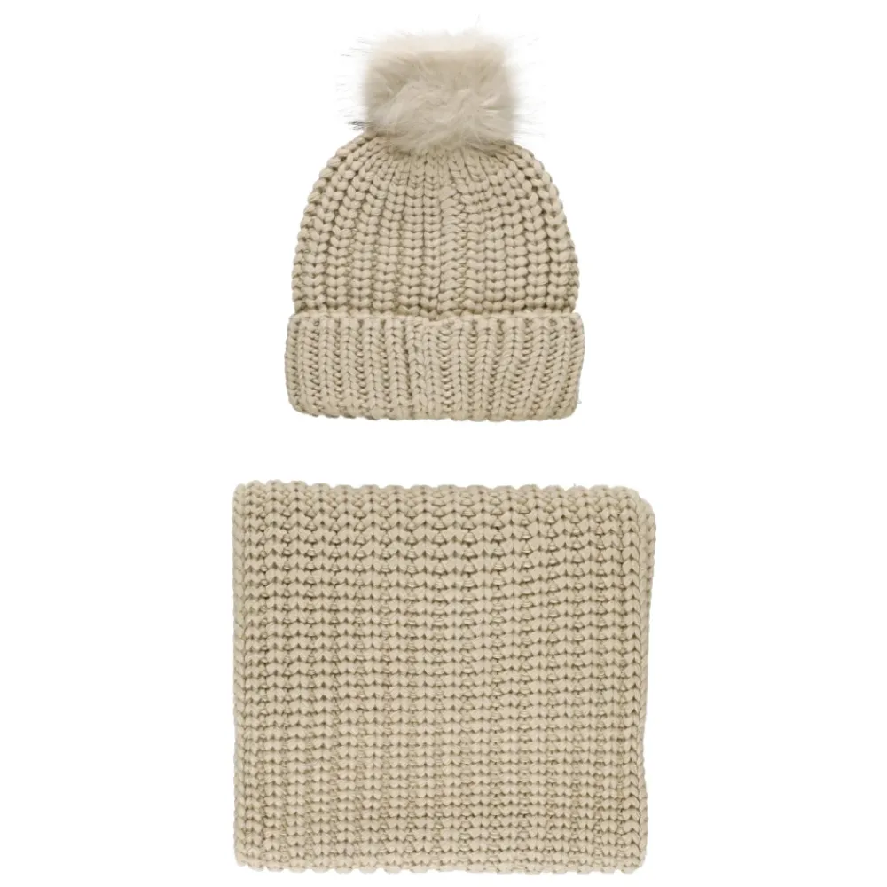 Barbour Saltburn Beanie & Scarf Set