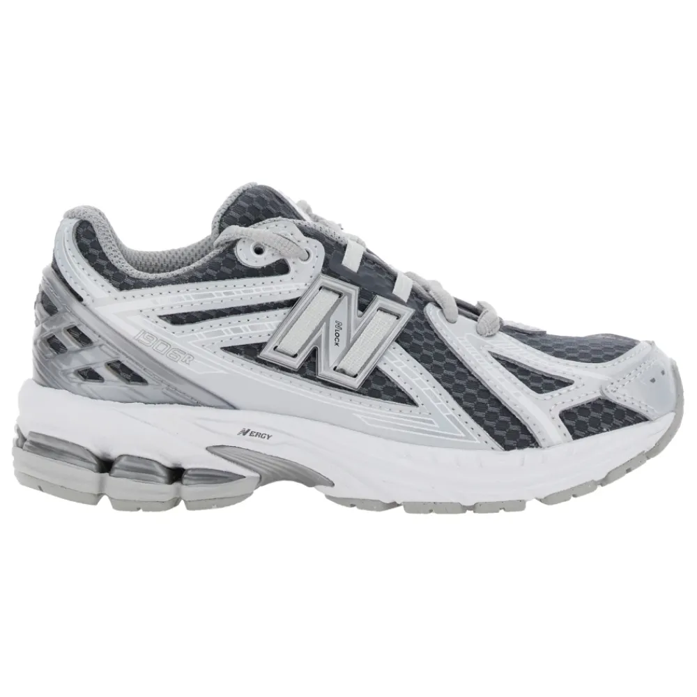 New Balance Sneakers^Sneakers