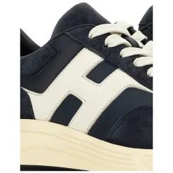 Heren Hogan Sneakers^Stijlvolle Schoenencollectie