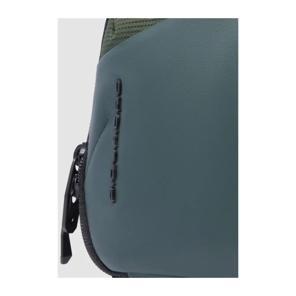 DAMES Piquadro Toiletry bag