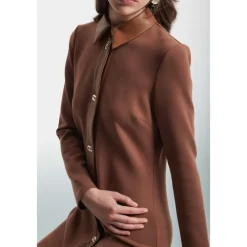 DAMES Kocca Verfijnde overhemdjurk met metalen knopen