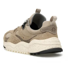 Flower Mountain Wave Man