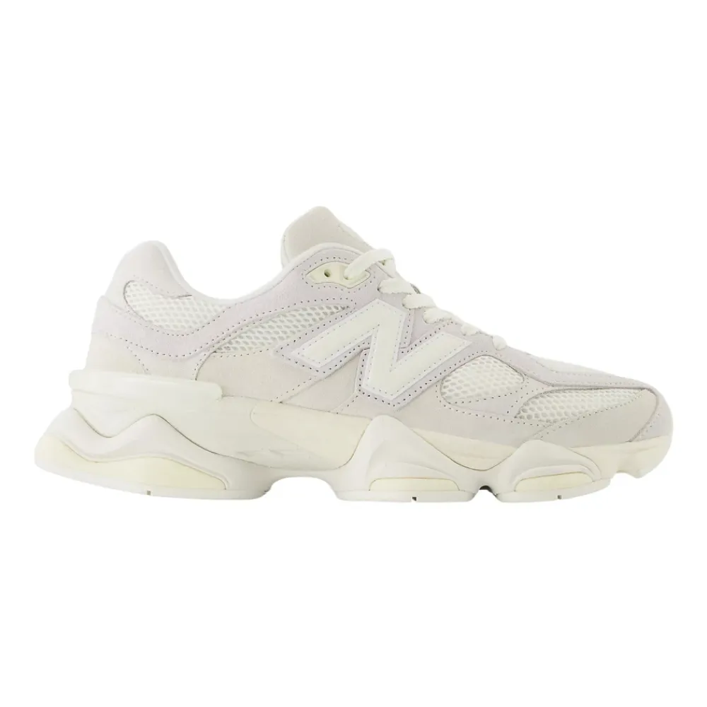 New Balance te Sneakers met Dubbele Dichtheid Tussenzool